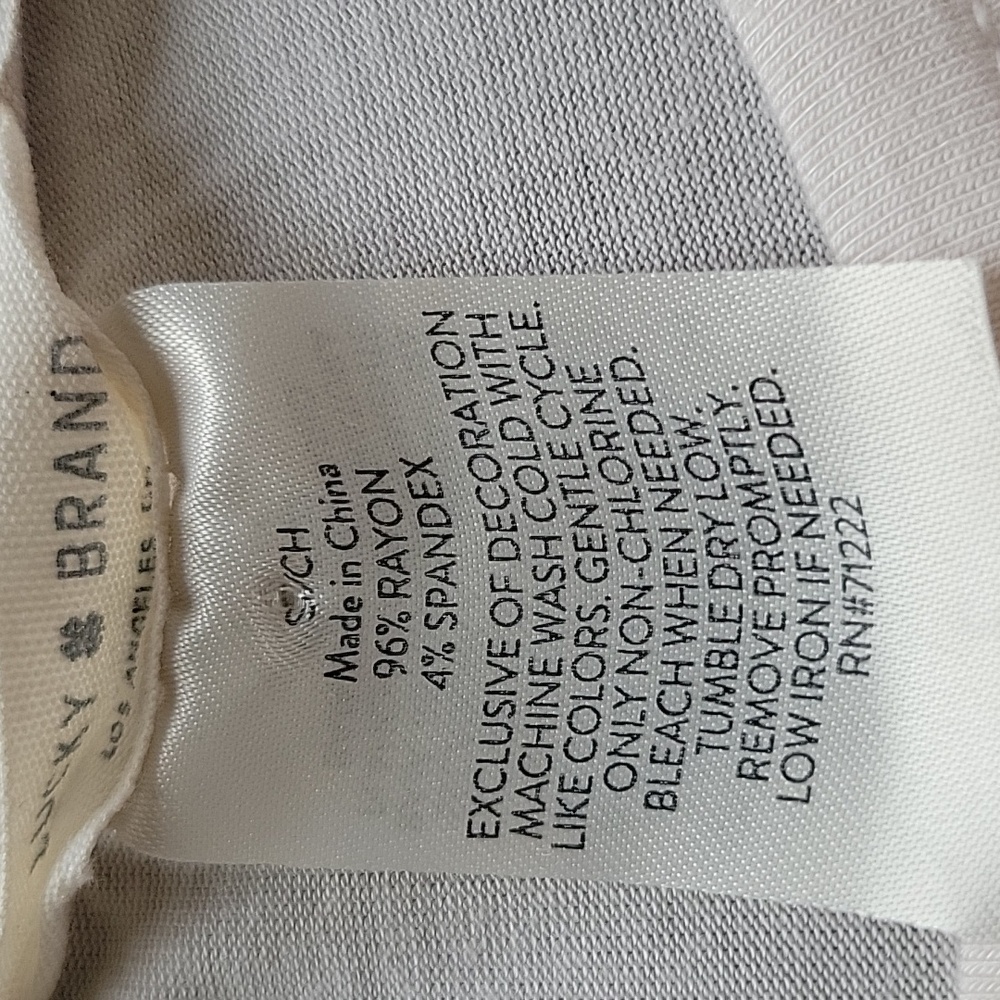 Lucky Brand T-shirt, Cream, Blue Logo, Medium, EUC - Picture 6 of 6